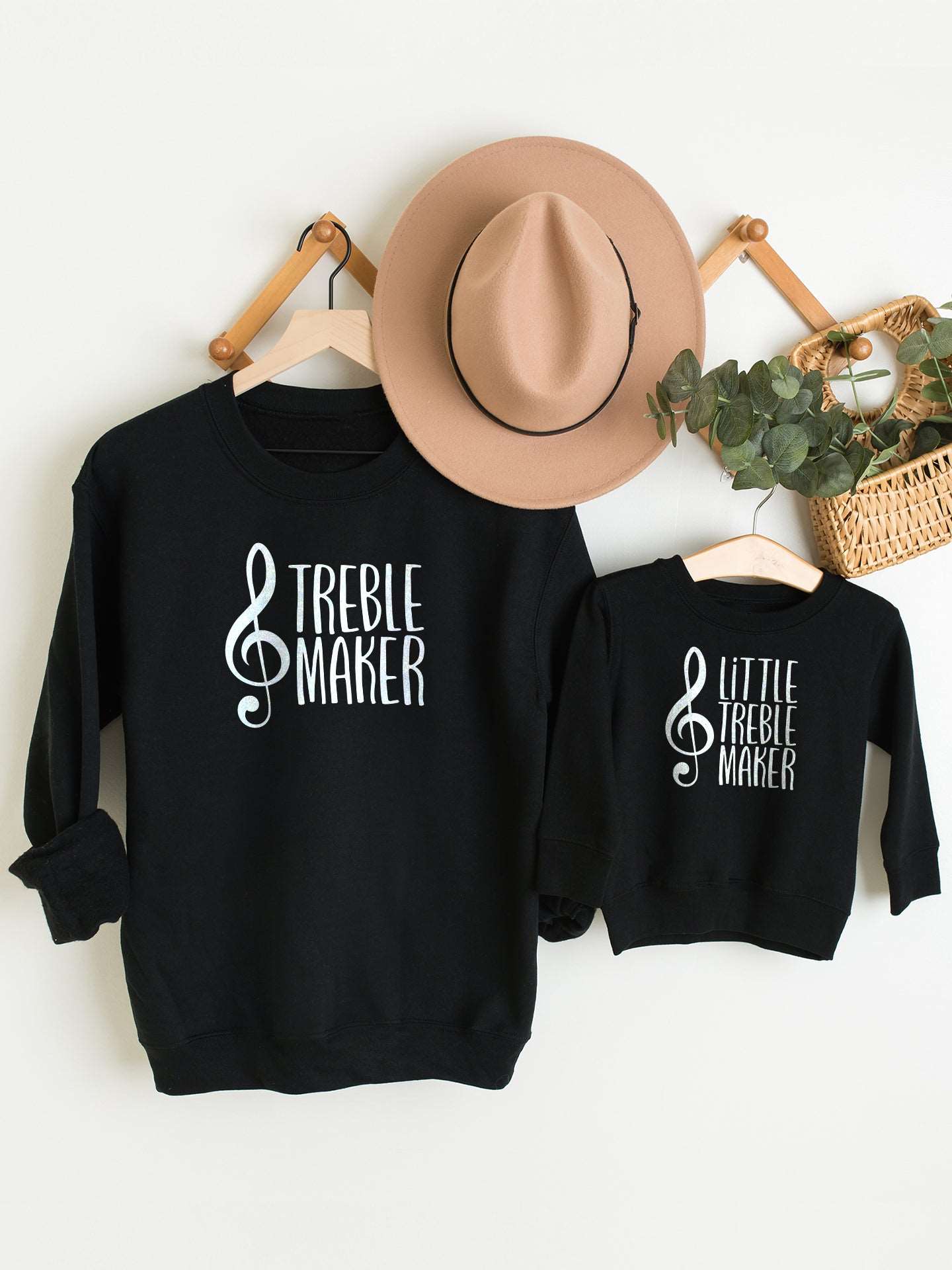 set_bluze-cu-maneca-lunga-bluza-sweatshirts-mama-copil-fiica-fiu-fata-baiat-bumbac-organic-premium-vegan-hay-creations-colectia-mom-life-treble-maker-negru