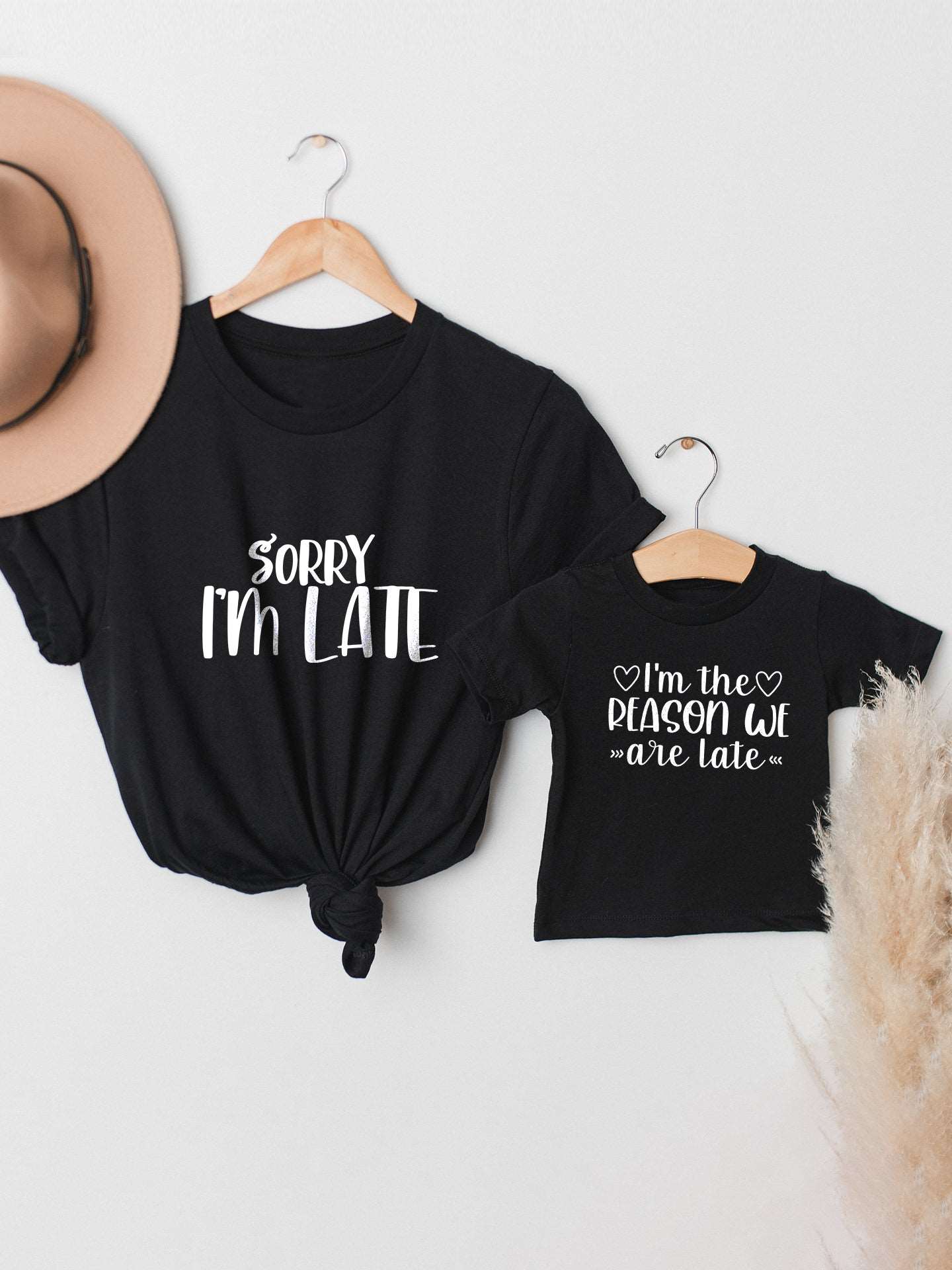 Stylish Set tricouri mamă-copil SORRY I'M LATE