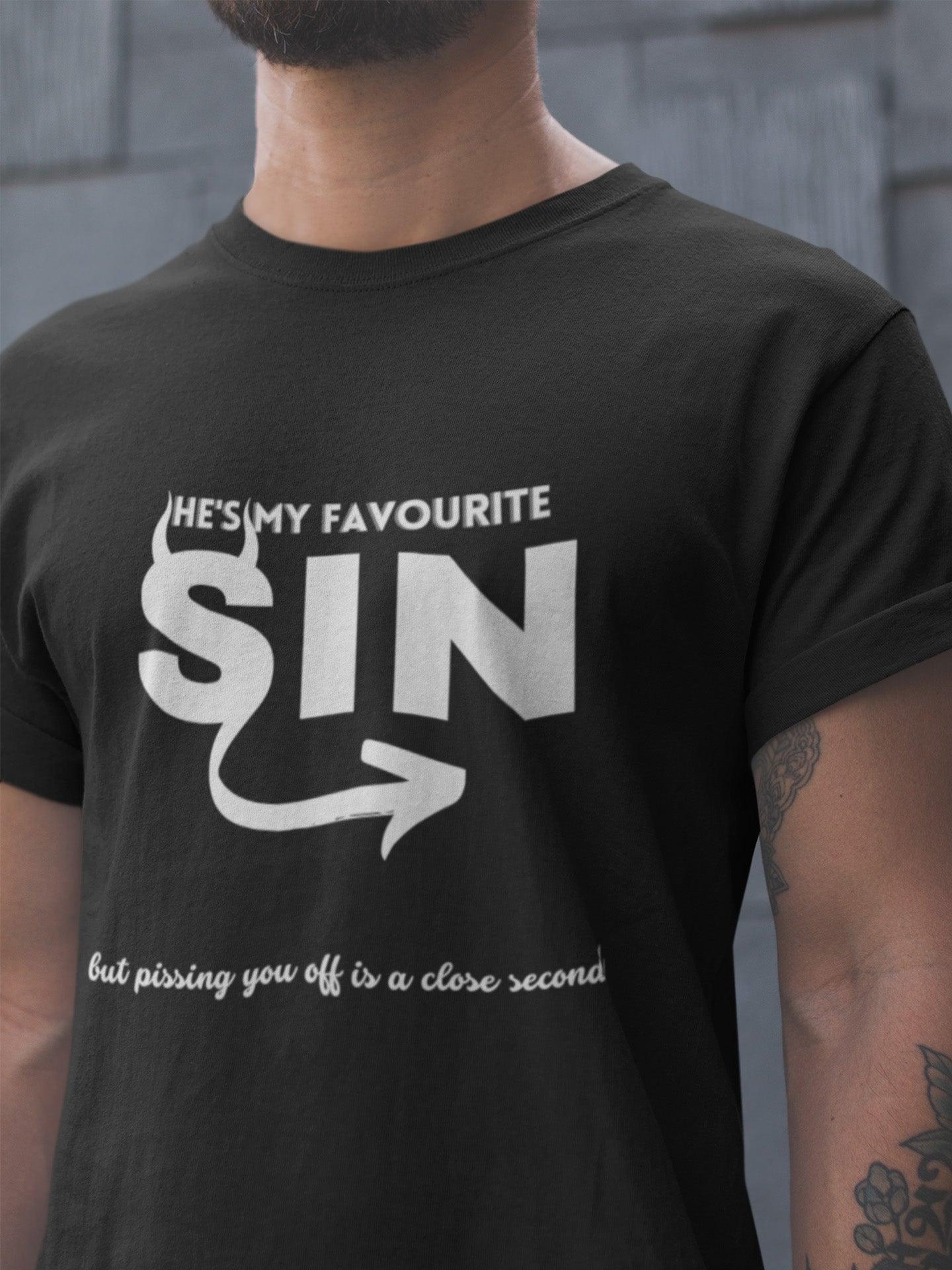 set tricouri lgbt barbati "He's my favourite sin"