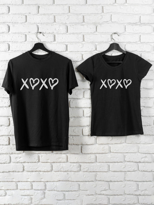 Set-tricouri-cuplu-premium-hay-creations-valentines-day-ziua-indragostitilor-xoxo-negre