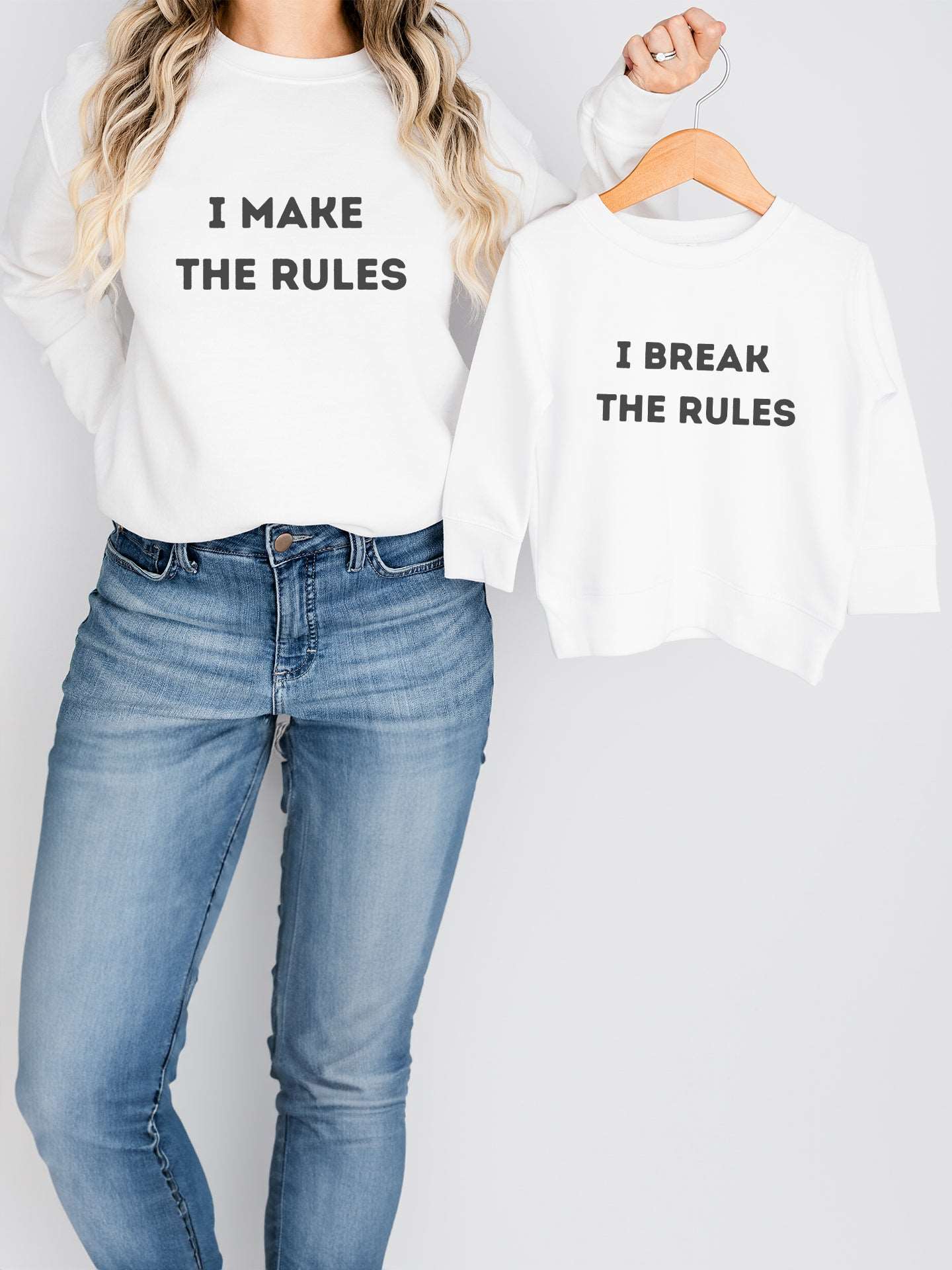 set_bluze-cu-maneca-lunga-bluza-sweatshirts-mama-copil-fiica-fiu-fata-baiat-bumbac-organic-premium-vegan-hay-creations-colectia-mom-life-i-make-the-rules-ALBE